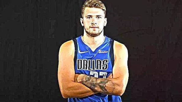 与边后卫内 与边后卫内