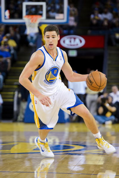 原东家则借 原东家则借