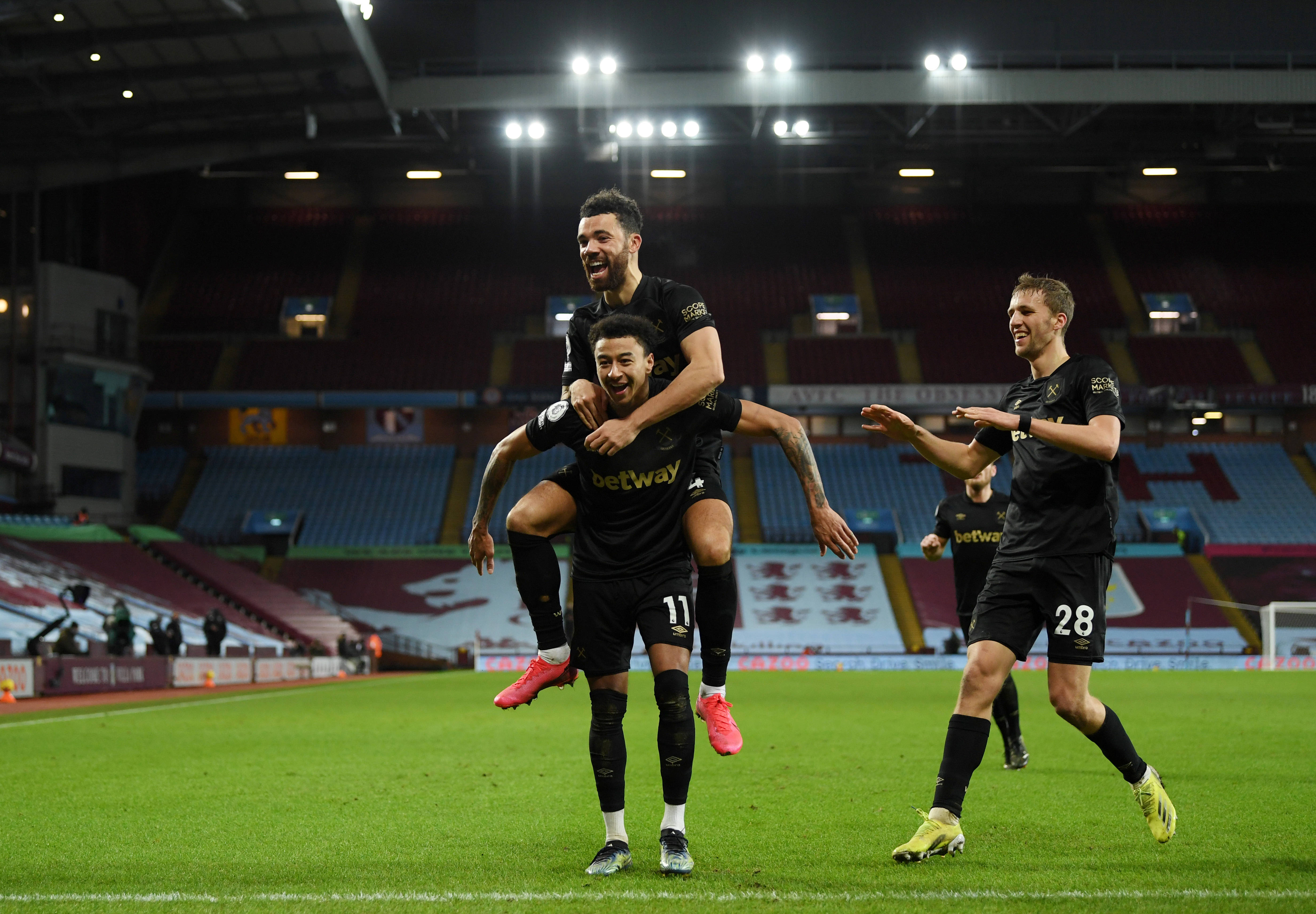 近战反击从 近战反击从